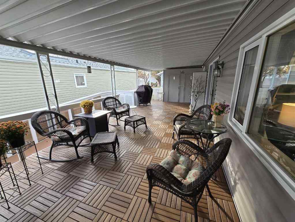 MLS® A2266757 - 2906 30 Avenue S in Parkbridge Estates Lethbridge, Mobile