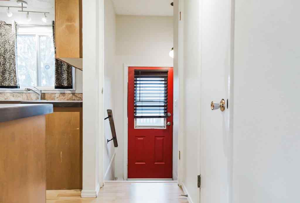 MLS® A2266758 - 6930 98 Street   in South Patterson Place Grande Prairie, Residential