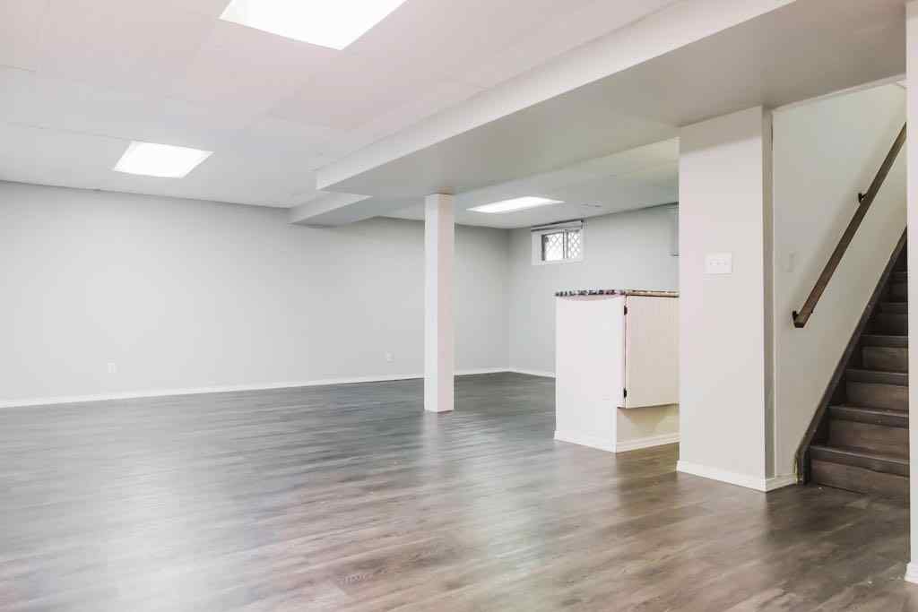 MLS® A2266758 - 6930 98 Street   in South Patterson Place Grande Prairie, Residential