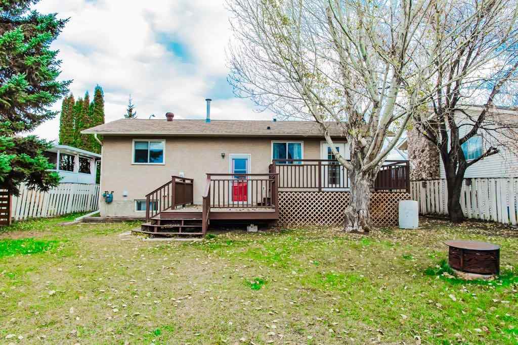 MLS® A2266758 - 6930 98 Street   in South Patterson Place Grande Prairie, Residential