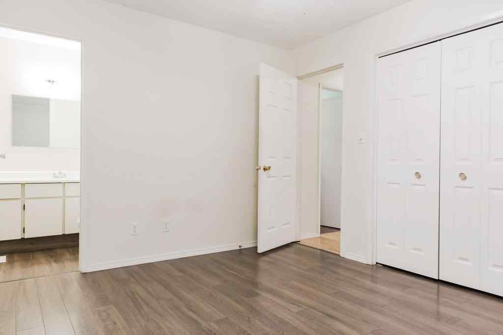 MLS® A2266758 - 6930 98 Street   in South Patterson Place Grande Prairie, Residential