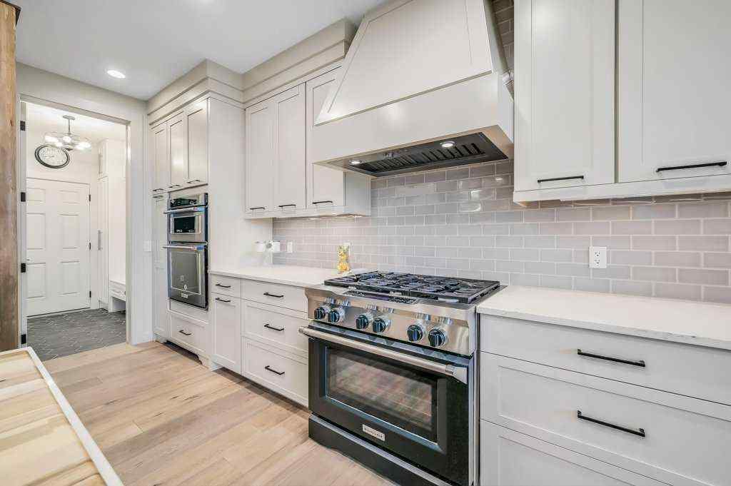 MLS® A2266762 - 33 Shawnee Heath SW in Shawnee Slopes Calgary, Residential