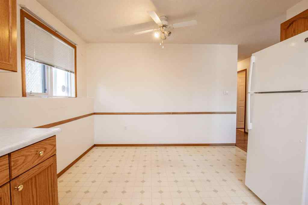 MLS® A2266770 - Unit ##3 913 4 Avenue  in NONE Beaverlodge, Residential