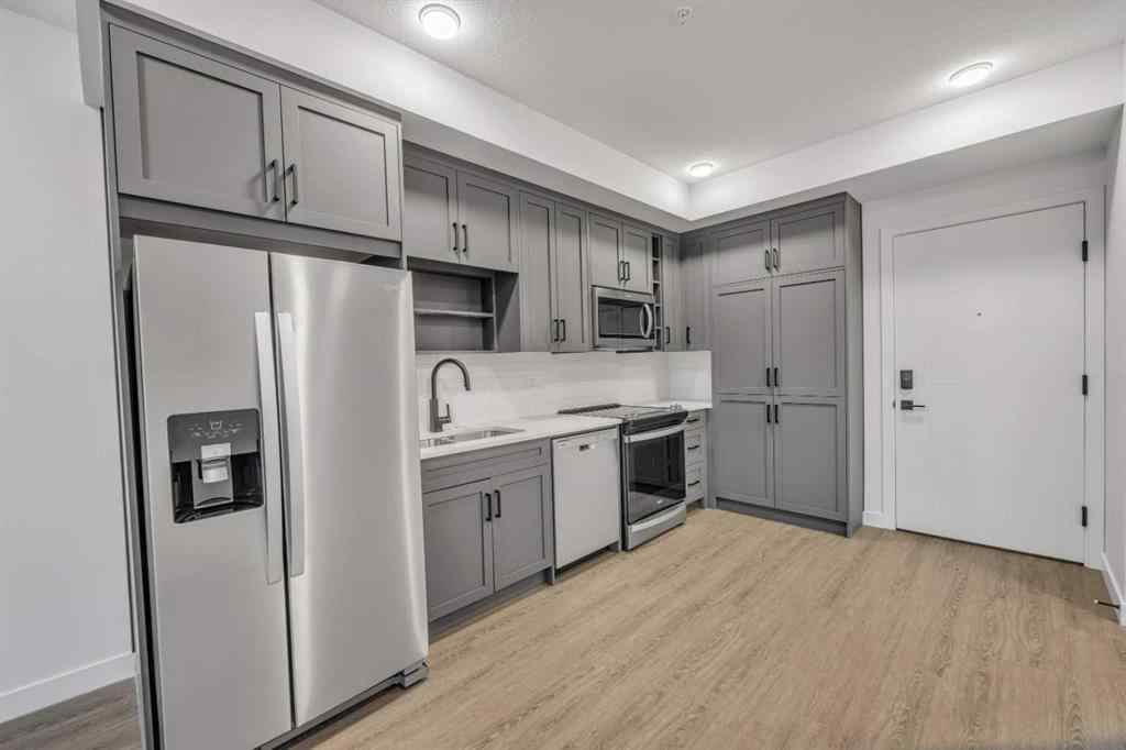 MLS® A2266774 - Unit #424 3932 University Avenue NW in University District Calgary, Residential