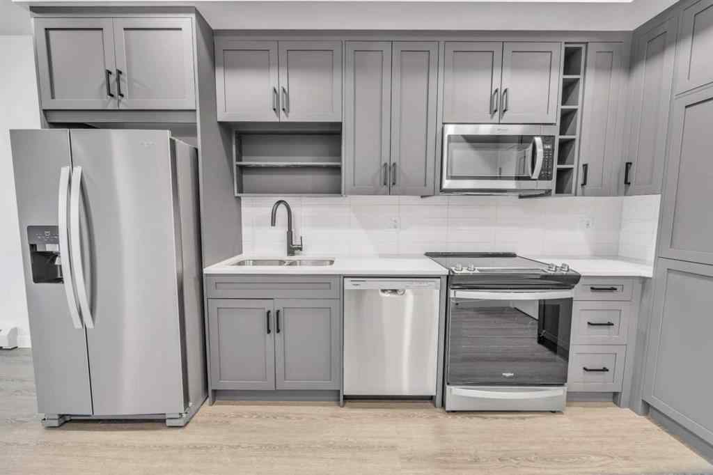 MLS® A2266774 - Unit #424 3932 University Avenue NW in University District Calgary, Residential