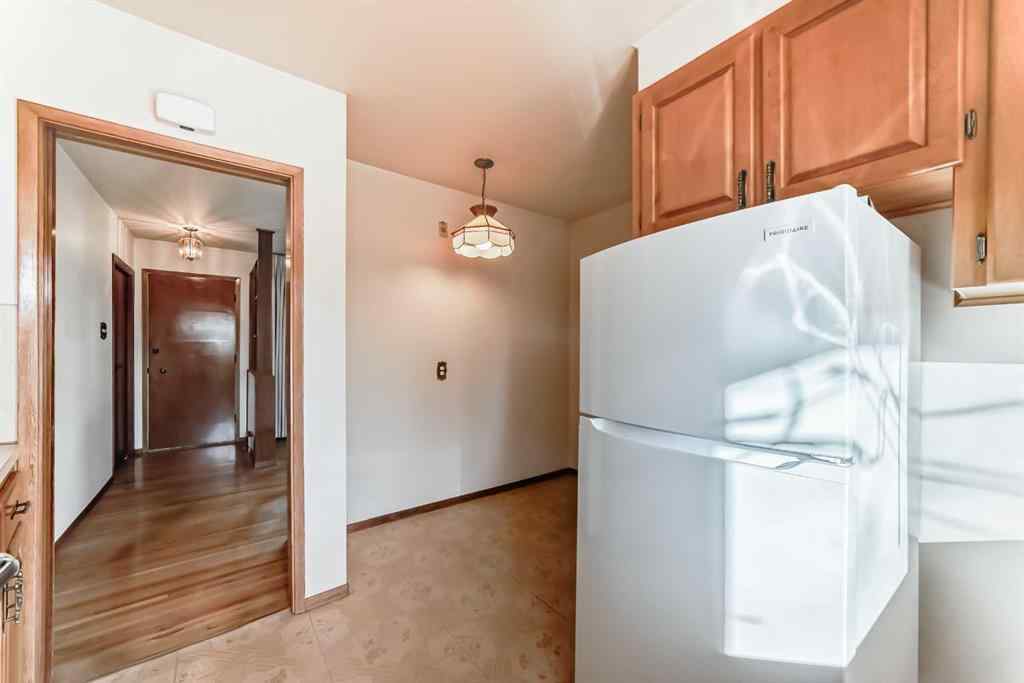 MLS® A2266777 - 4739 26 Avenue SW in Glenbrook Calgary, Residential