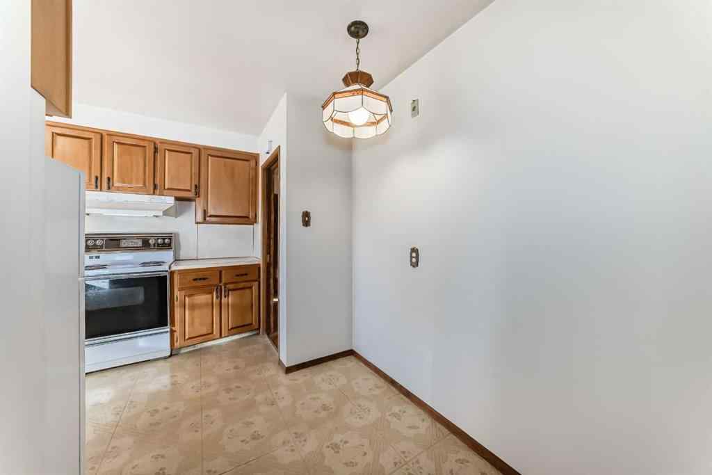 MLS® A2266777 - 4739 26 Avenue SW in Glenbrook Calgary, Residential