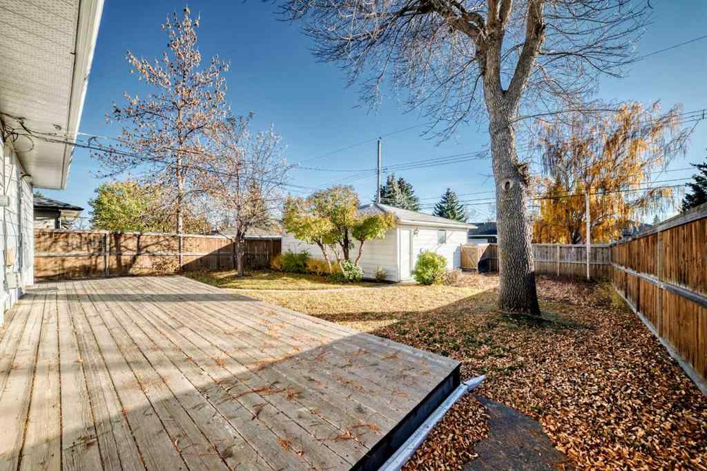 MLS® A2266777 - 4739 26 Avenue SW in Glenbrook Calgary, Residential