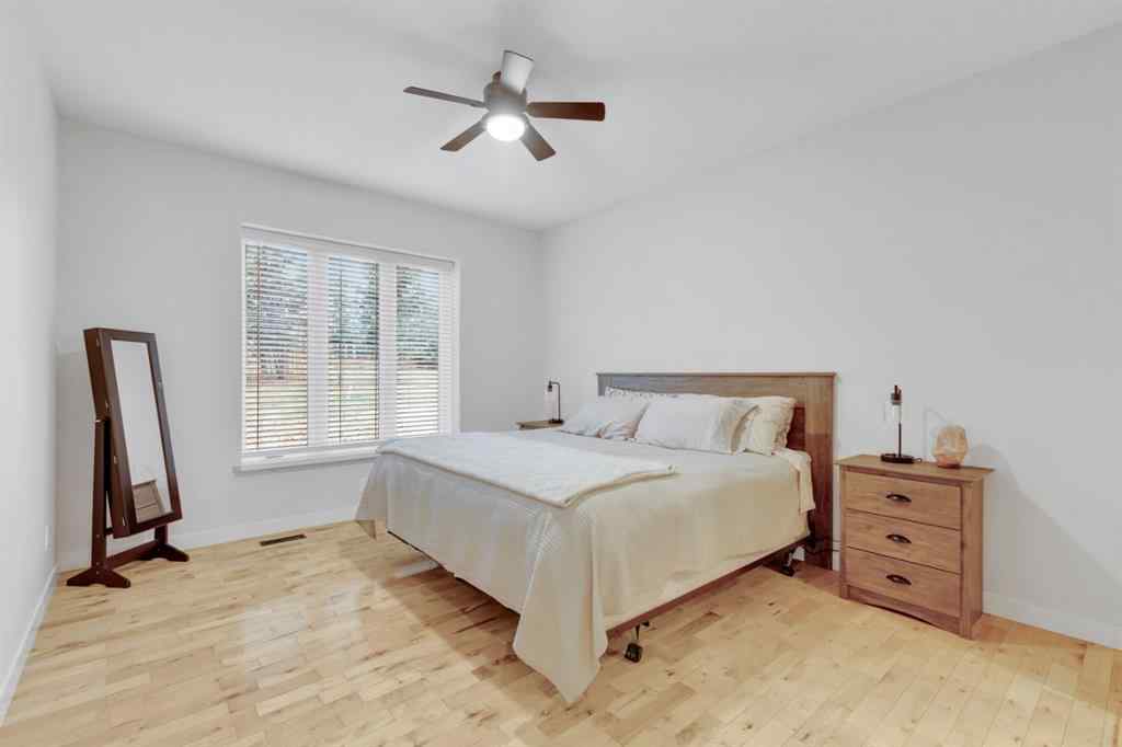 MLS® A2266778 - 15 Creek Road  in Wolf Creek Estates Rural Ponoka County, Residential