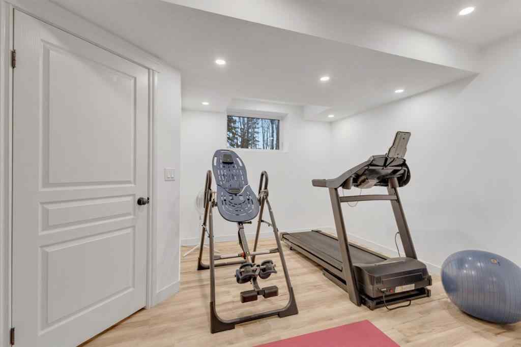 MLS® A2266778 - 15 Creek Road  in Wolf Creek Estates Rural Ponoka County, Residential