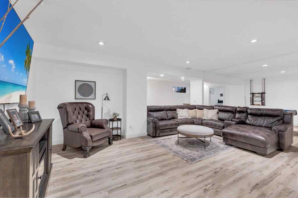 MLS® A2266778 - 15 Creek Road  in Wolf Creek Estates Rural Ponoka County, Residential