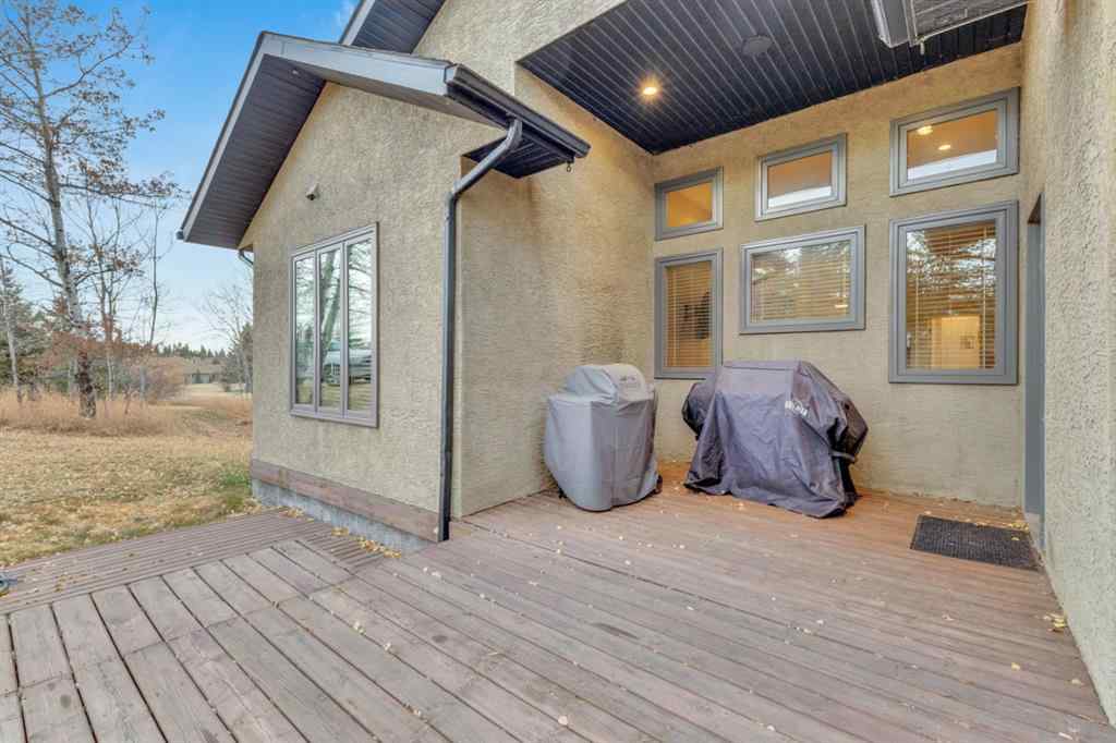 MLS® A2266778 - 15 Creek Road  in Wolf Creek Estates Rural Ponoka County, Residential
