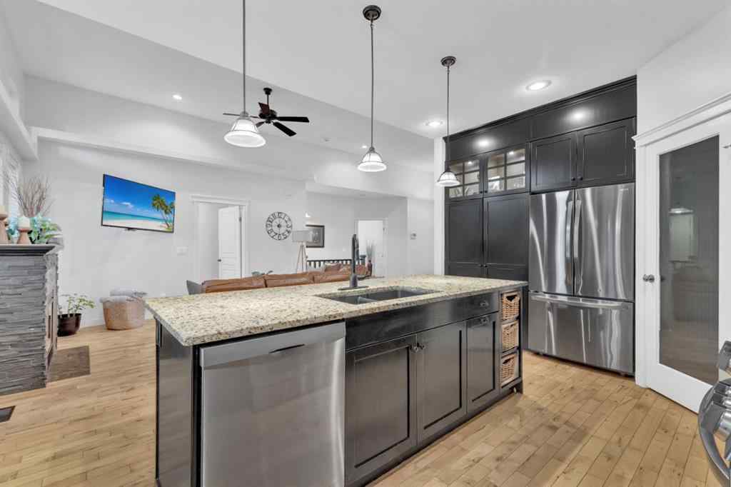 MLS® A2266778 - 15 Creek Road  in Wolf Creek Estates Rural Ponoka County, Residential