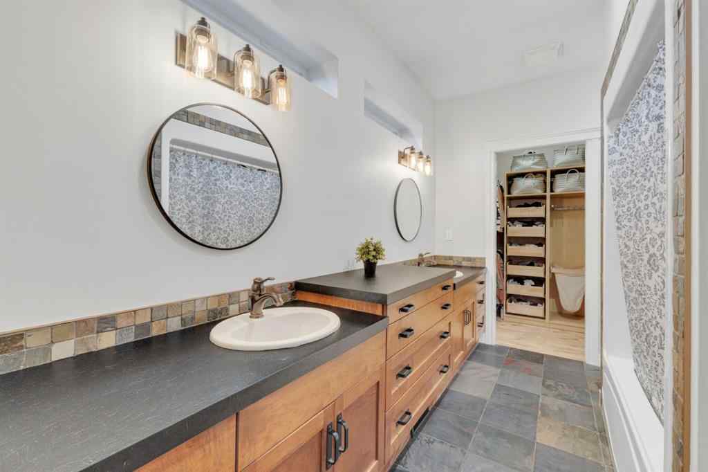 MLS® A2266778 - 15 Creek Road  in Wolf Creek Estates Rural Ponoka County, Residential