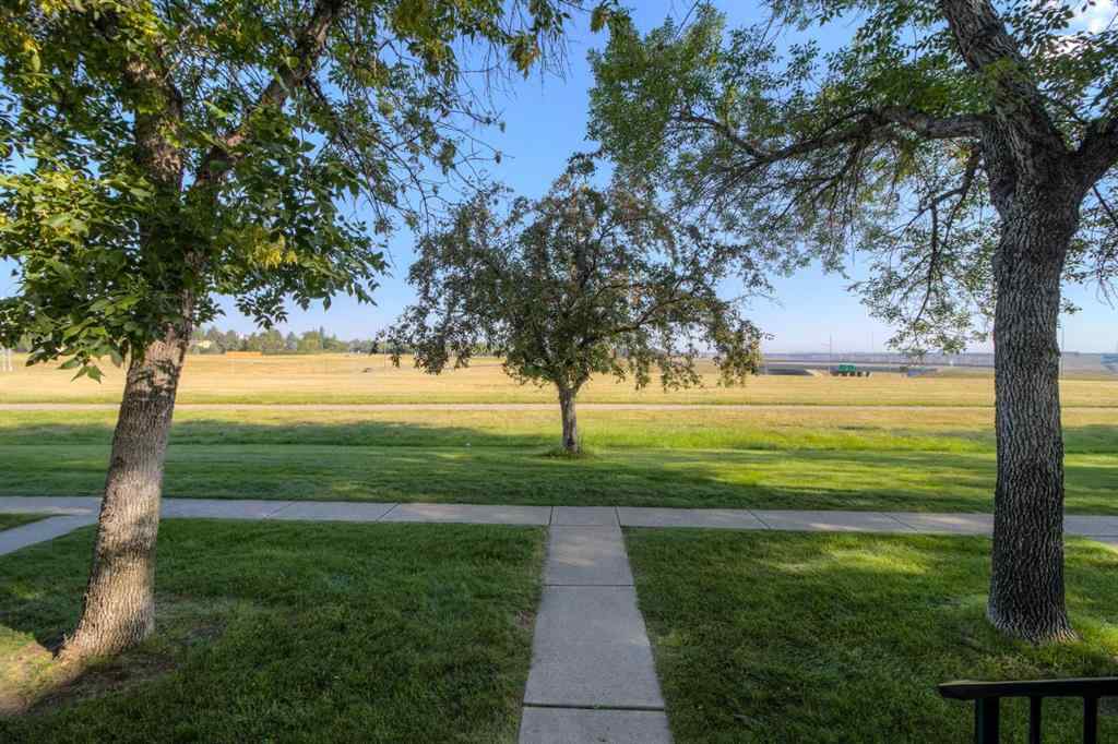 MLS® A2266782 - Unit #17 115 Lafayette Boulevard W in Varsity Village Lethbridge, Residential