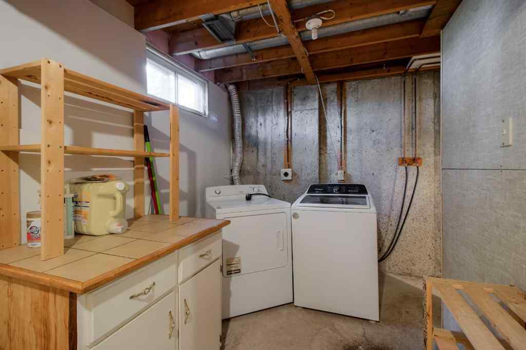 MLS® A2266782 - Unit #17 115 Lafayette Boulevard W in Varsity Village Lethbridge, Residential