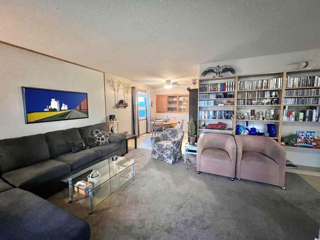 MLS® A2266785 - 704 Bankview Drive  in Bankview Drumheller, Residential