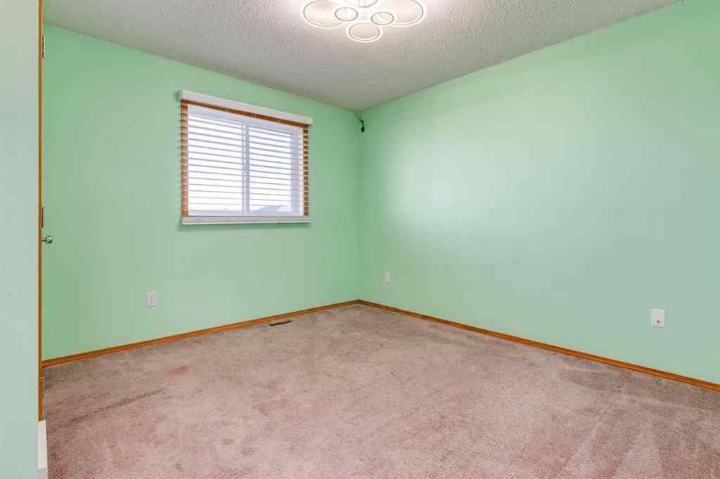 MLS® A2266789 - 756 Luxstone Landing SW in Luxstone Airdrie, Residential