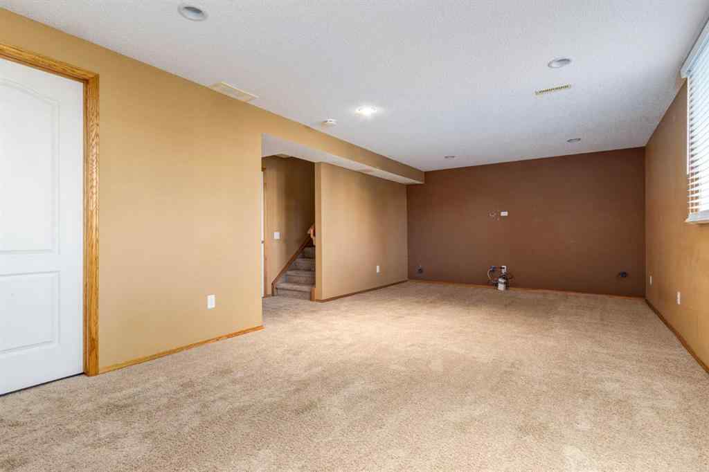 MLS® A2266789 - 756 Luxstone Landing SW in Luxstone Airdrie, Residential