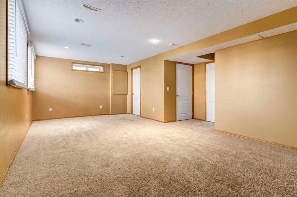 MLS® A2266789 - 756 Luxstone Landing SW in Luxstone Airdrie, Residential