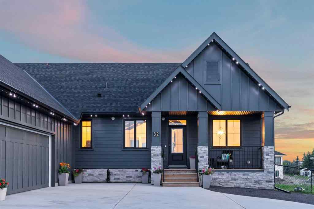 MLS® A2266796 - 32 Monterra Landing  in Monterra Rural Rocky View County, Residential