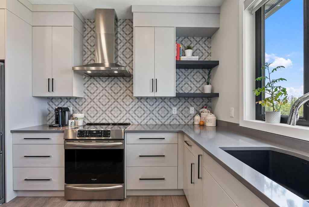 MLS® A2266796 - 32 Monterra Landing  in Monterra Rural Rocky View County, Residential