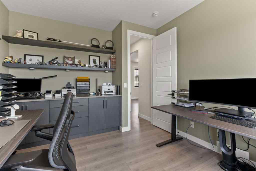 MLS® A2266796 - 32 Monterra Landing  in Monterra Rural Rocky View County, Residential