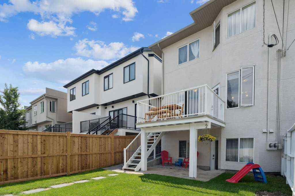 MLS® A2266797 - 2208 33 Street SW in Killarney/Glengarry Calgary, Residential