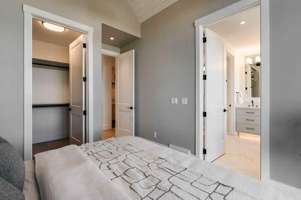 MLS® A2266801 - Unit #208 1700 73 Street SW in Aspen Woods Calgary, Residential