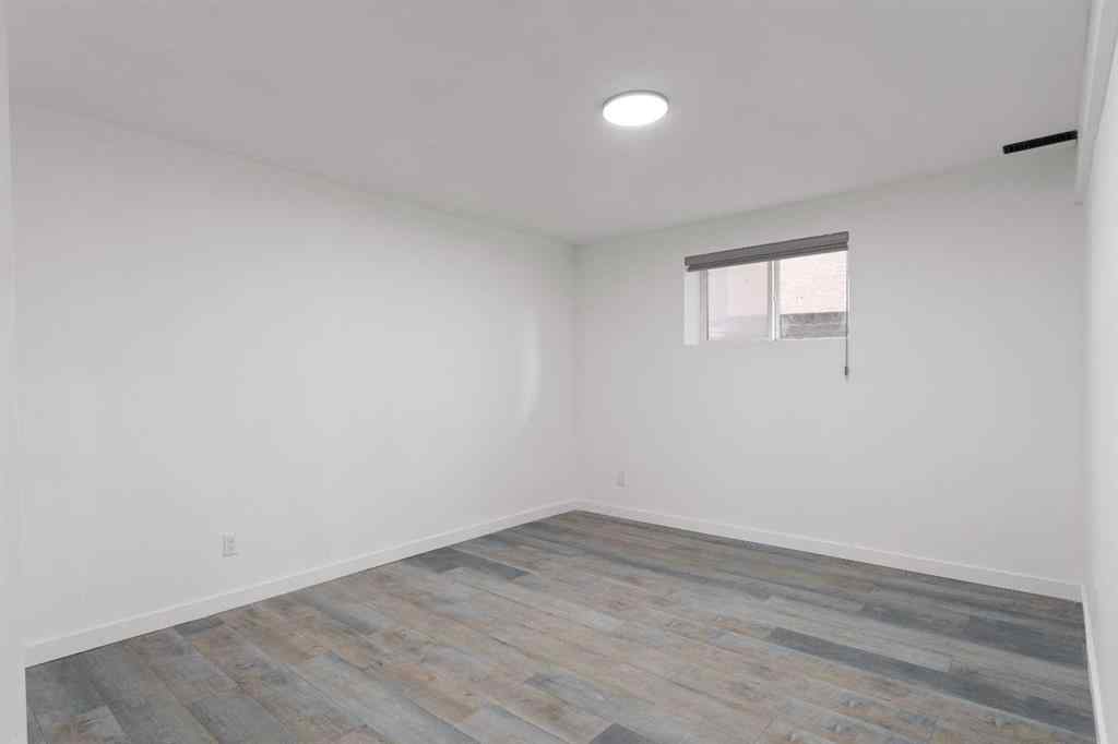 MLS® A2266803 - 20 Sherwood Circle NW in Sherwood Calgary, Residential