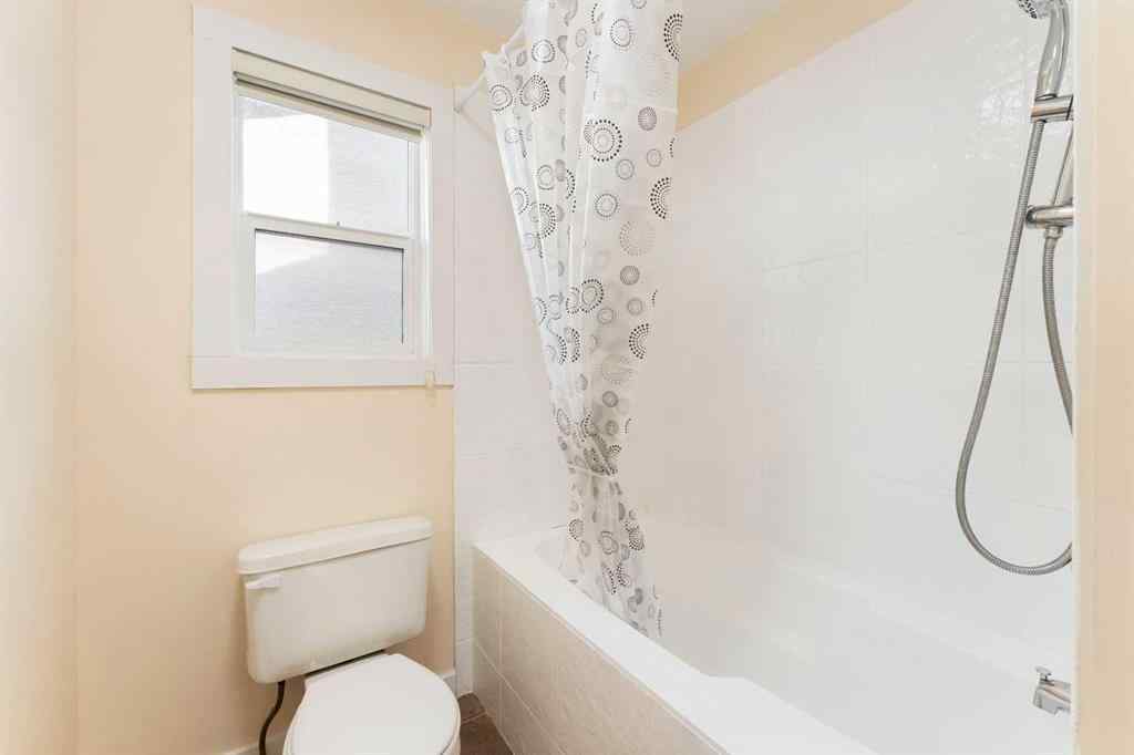 MLS® A2266803 - 20 Sherwood Circle NW in Sherwood Calgary, Residential