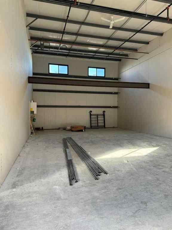 MLS® A2266804 - Unit ##1 25 Southbank Crescent  in Southbank Business Park Okotoks, Commercial