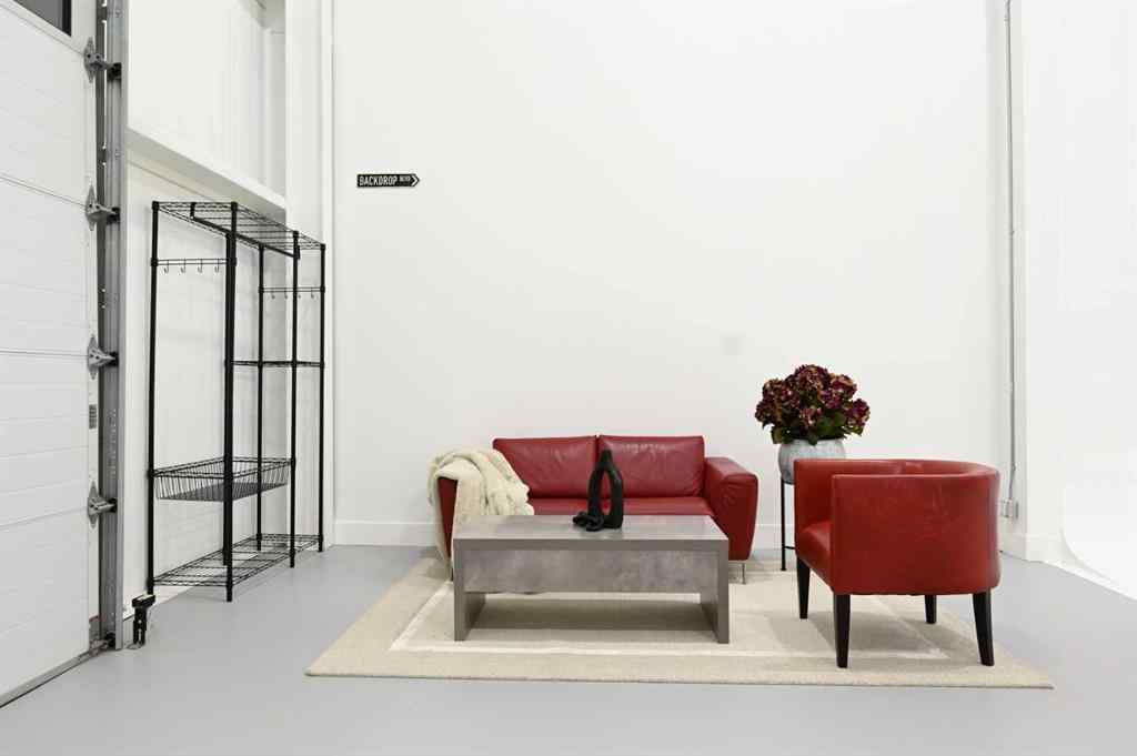 MLS® A2266804 - Unit ##1 25 Southbank Crescent  in Southbank Business Park Okotoks, Commercial