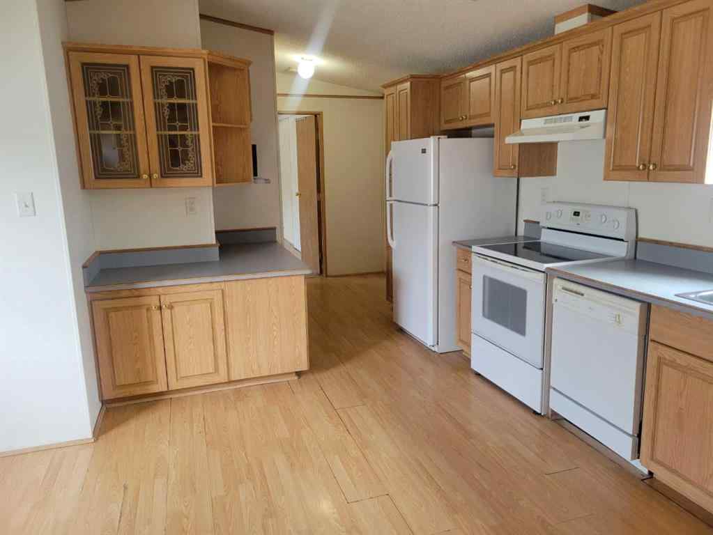 MLS® A2266807 - 9006 87 Avenue  in MH - Creekside Grande Prairie, Residential