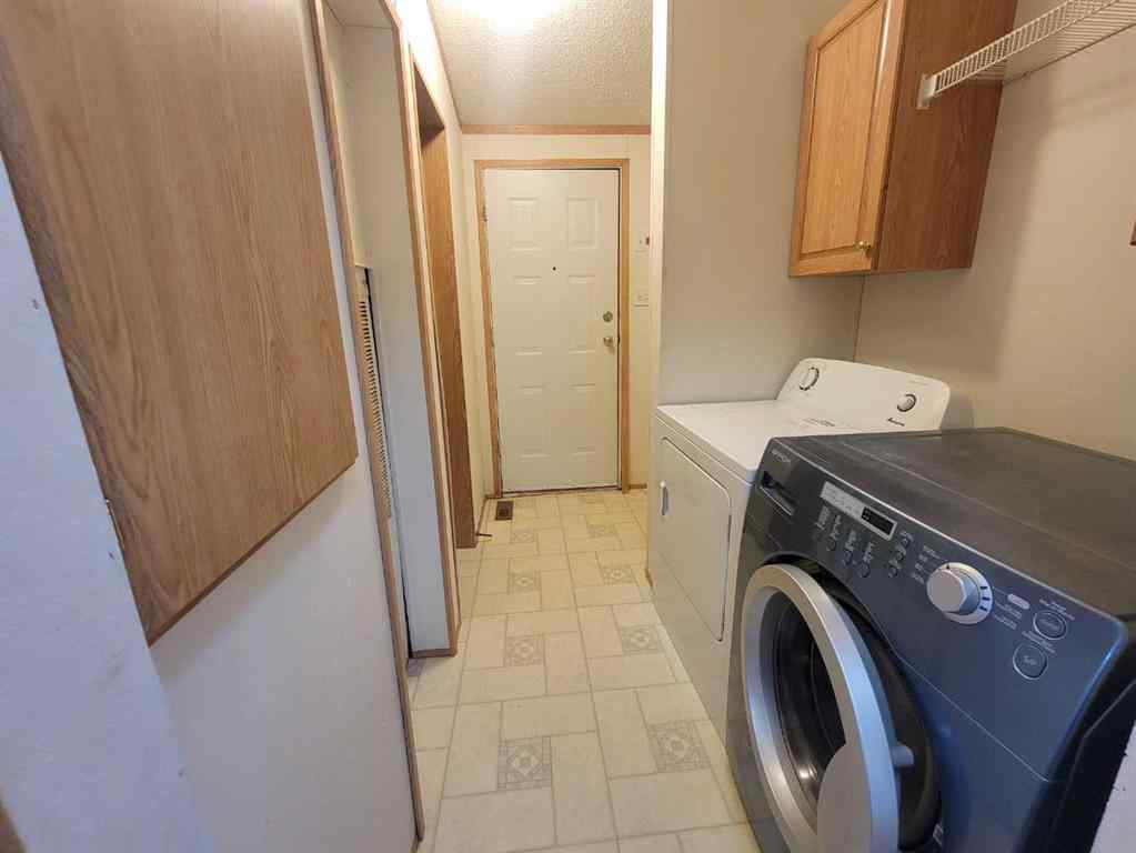 MLS® A2266807 - 9006 87 Avenue  in MH - Creekside Grande Prairie, Residential