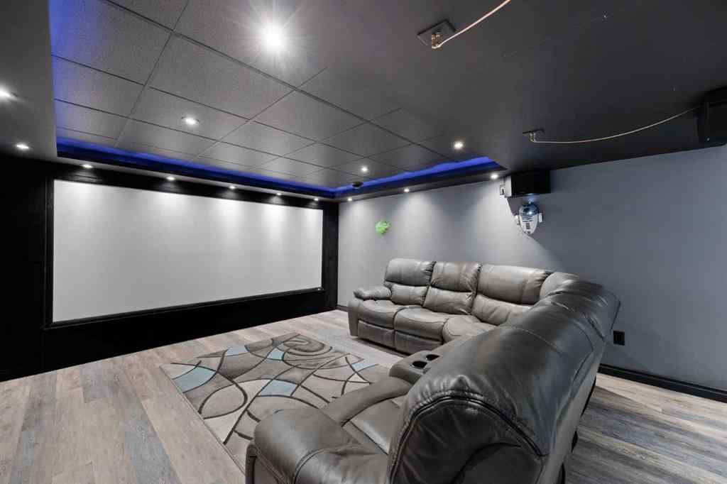 MLS® A2266810 - 20 Clark Crescent  in Downtown Fort McMurray, Residential