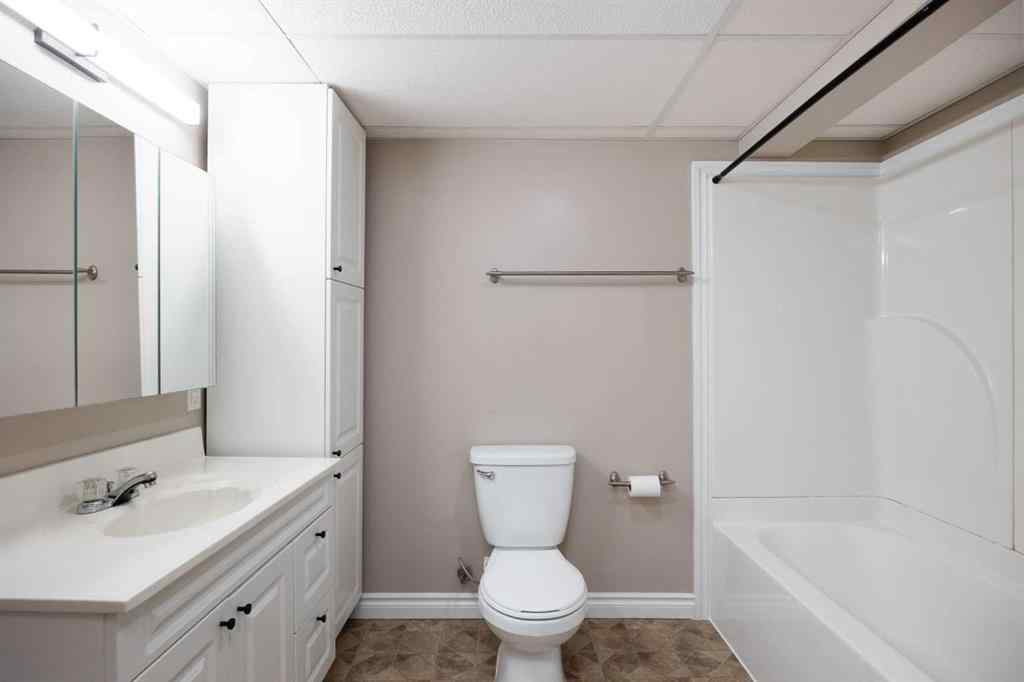 MLS® A2266810 - 20 Clark Crescent  in Downtown Fort McMurray, Residential