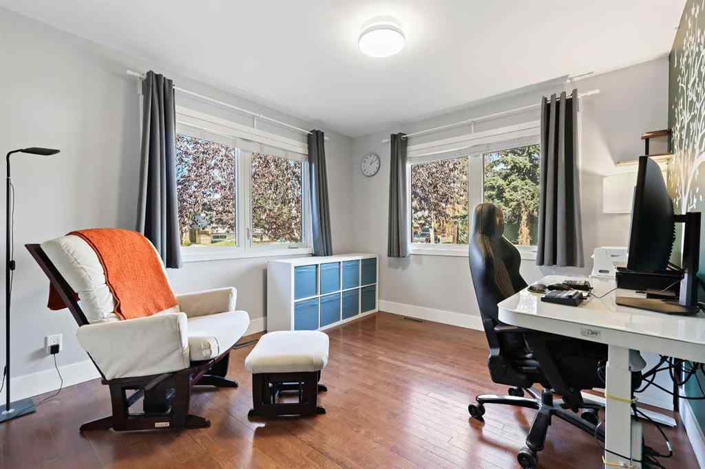 MLS® A2266811 - 52 Sunhurst Road SE in Sundance Calgary, Residential