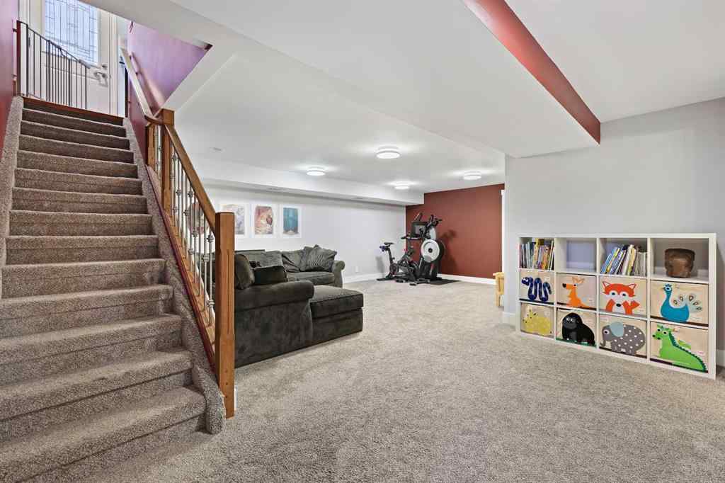 MLS® A2266811 - 52 Sunhurst Road SE in Sundance Calgary, Residential