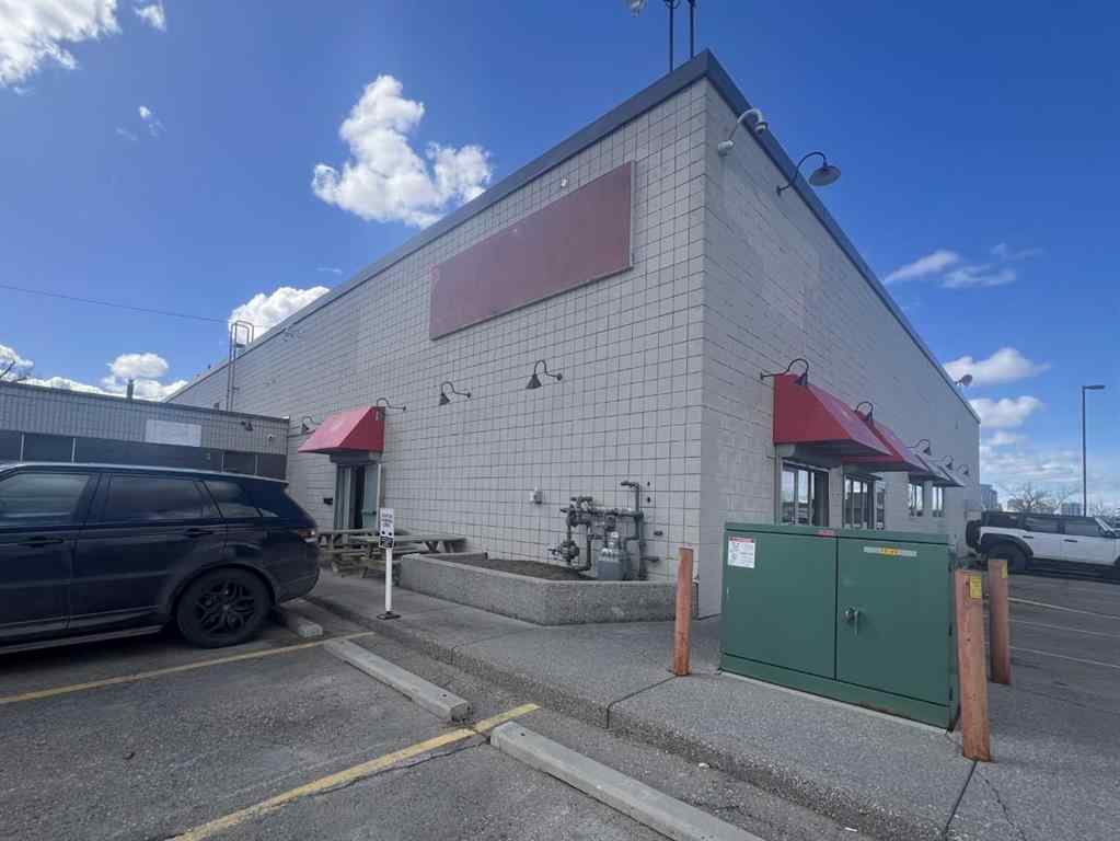 MLS® A2266812 -     in  Calgary, Commercial