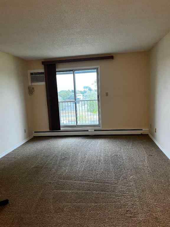 MLS&reg; # A2266816 - Unit #304 401 Columbia Boulevard W in Varsity Village Lethbridge, Residential Open Houses