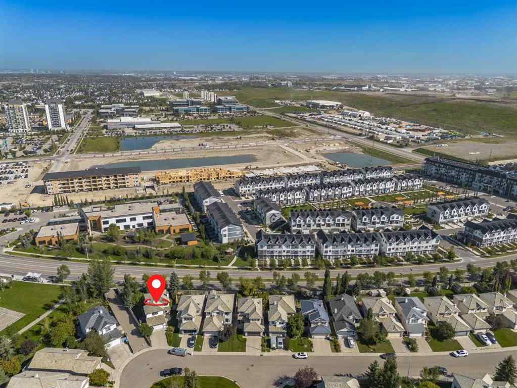 MLS® A2266818 - 177 Douglas Glen Manor SE in Douglasdale/Glen Calgary, Residential