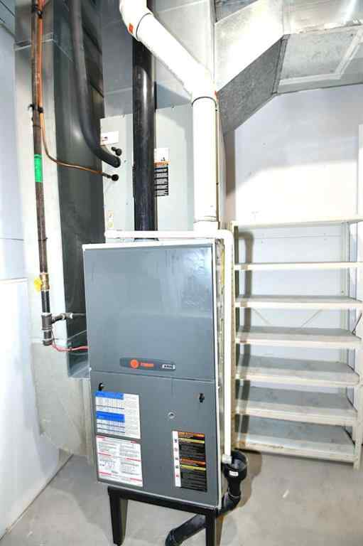 MLS® A2266822 - 164 upland Avenue  in Uplands Brooks, Residential