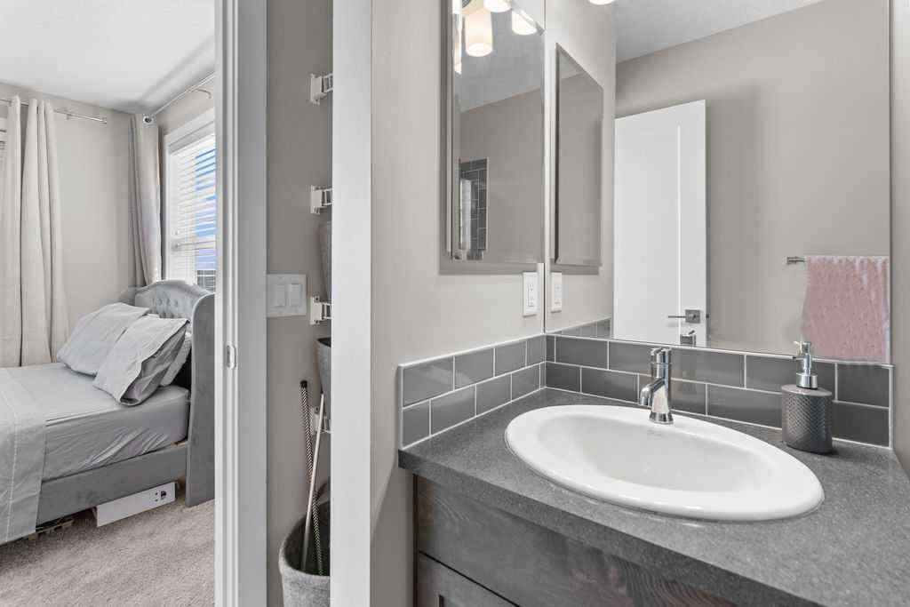 MLS® A2266828 - 111 Evanscrest Gardens NW in Evanston Calgary, Residential