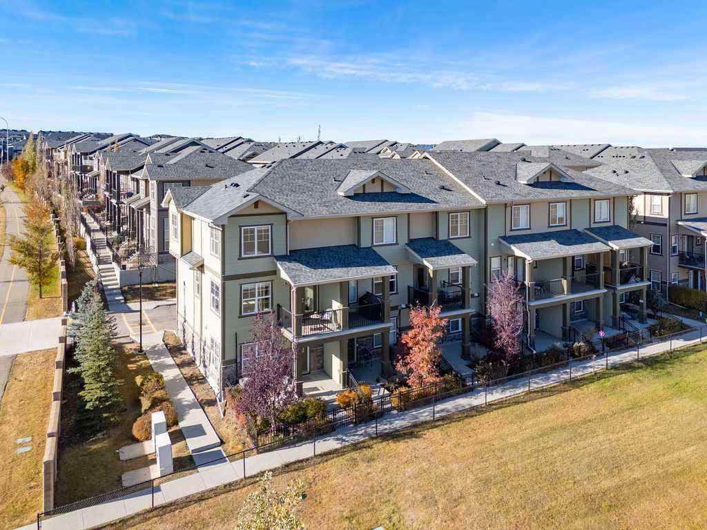 MLS® A2266828 - 111 Evanscrest Gardens NW in Evanston Calgary, Residential