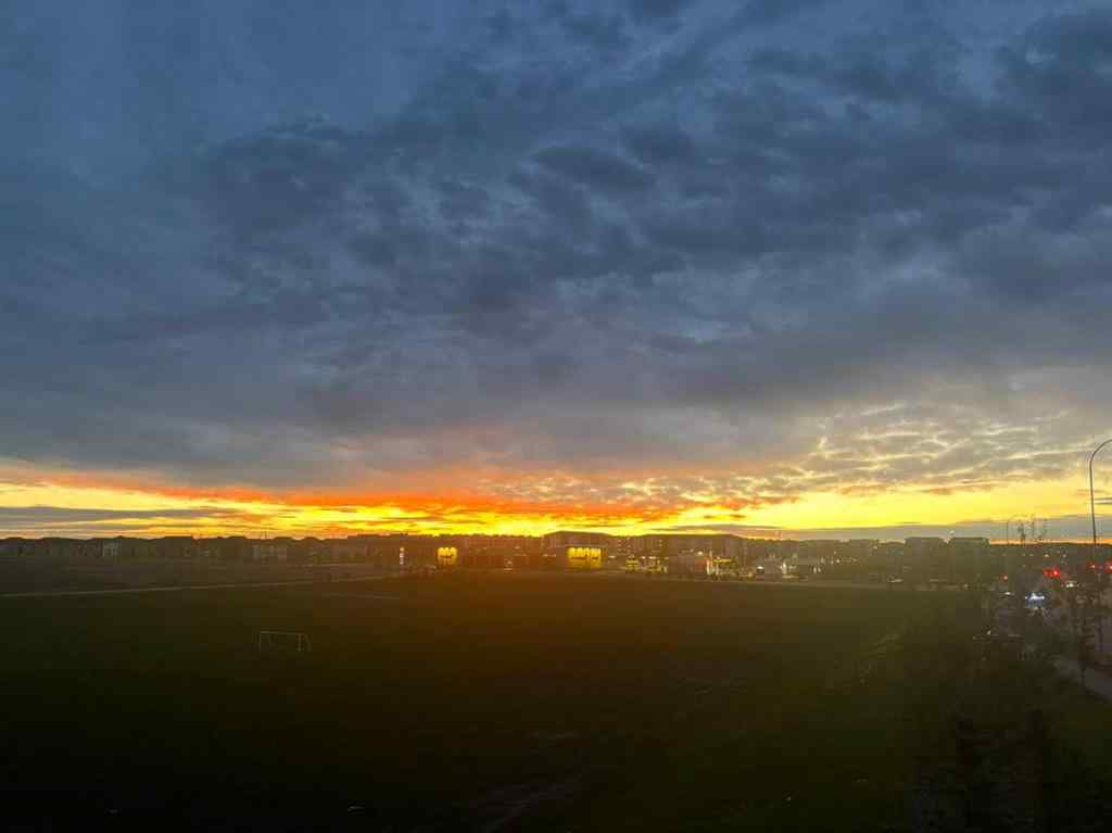 MLS® A2266828 - 111 Evanscrest Gardens NW in Evanston Calgary, Residential