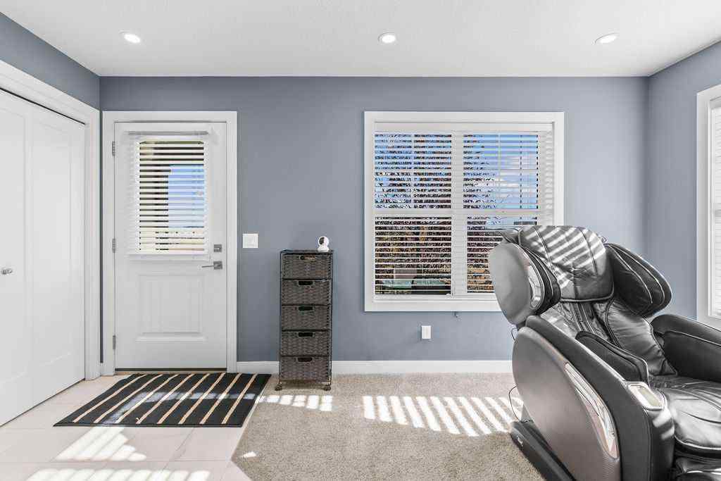 MLS® A2266828 - 111 Evanscrest Gardens NW in Evanston Calgary, Residential