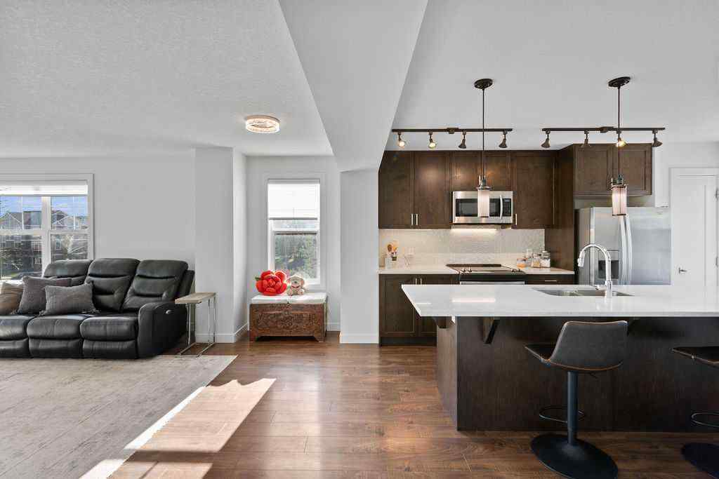 MLS® A2266828 - 111 Evanscrest Gardens NW in Evanston Calgary, Residential