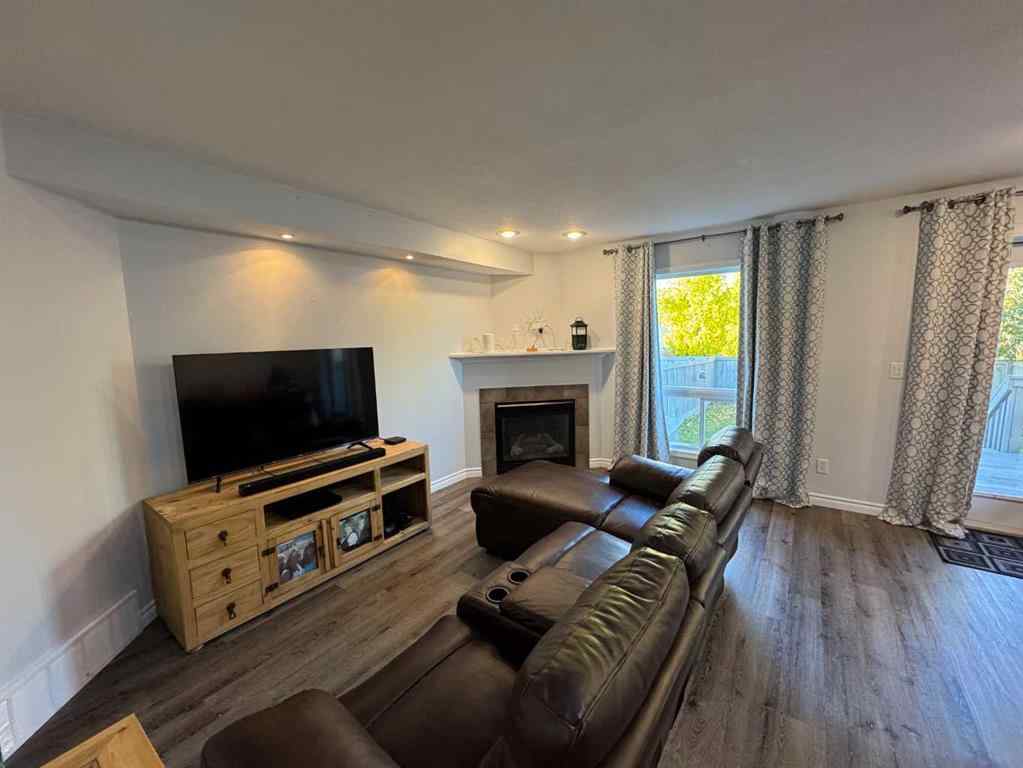 MLS® A2266836 - 7024 113 Street  in Pinnacle Ridge Grande Prairie, Residential