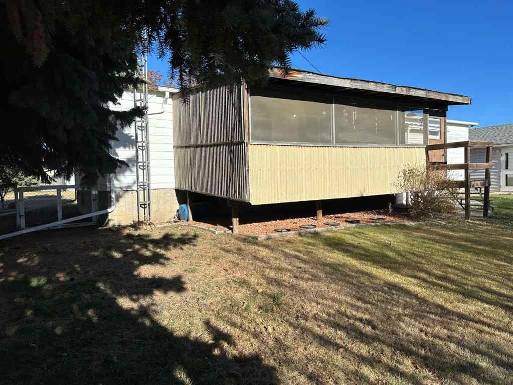 MLS® A2266837 - 4601 50 Avenue  in Daysland Daysland, Residential